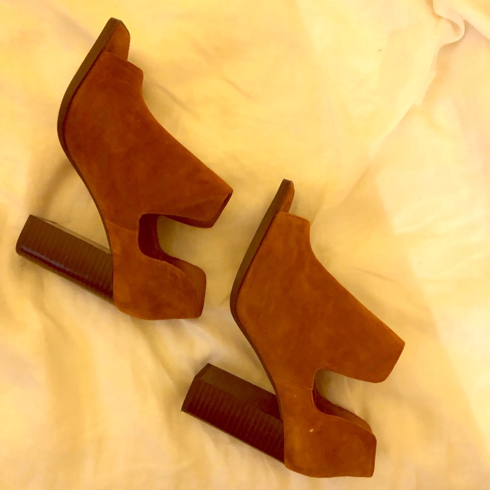 Brown Block Heel Women's Shoes